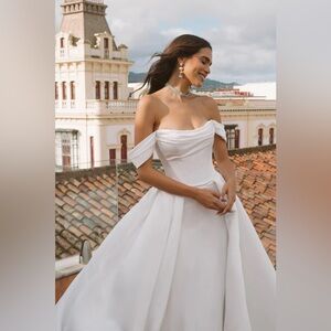 Wedding Dress - Blammo Biamo, Style: Vanessa - White garden collection 2024